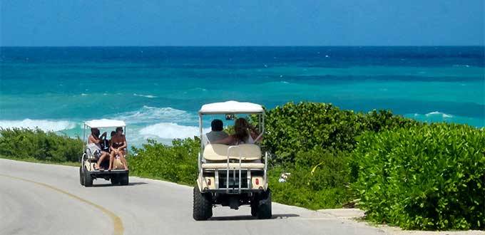 Carrito de golf en Isla mujeres